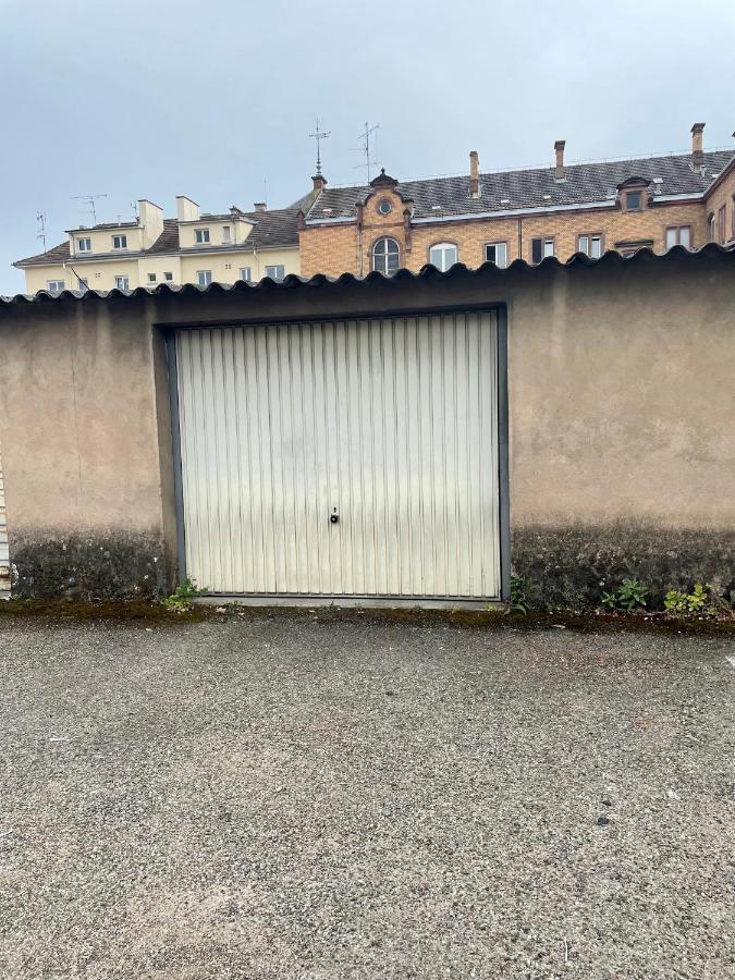 Nid Urbain Colmarien - 4 Personnes - Garage Apartment Exterior photo